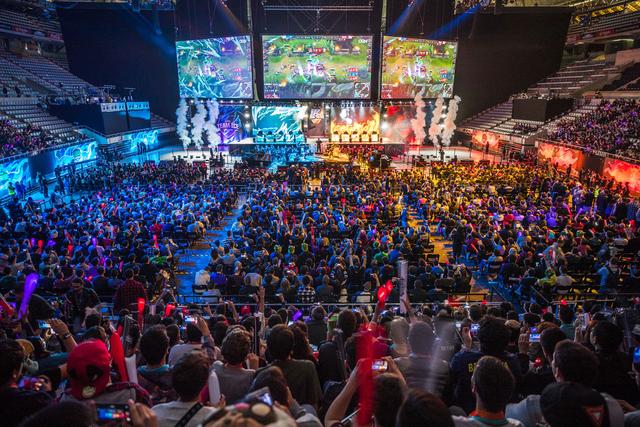 【战报】2025LPL春季赛IG 2-1 V5，IG成功闯入季后赛