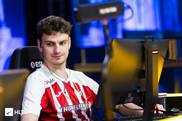 TI预选赛趣闻：东南亚小强Meracle第10次冲击TI预选，之前9次从未晋级